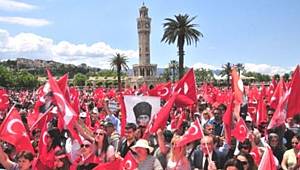 İzmir Valiliği 19 Mayıs'ı Yasakladı, Belediye 'Kutlanacak' Dedi