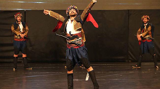 Karşıyaka, ‘Zeybek’ ile Türkiye İkincisi Oldu