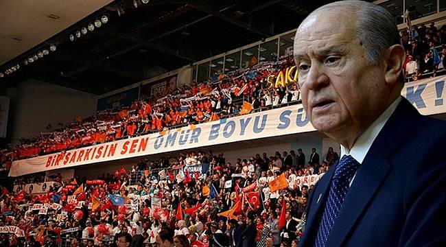 Kongre'de 'Bahçeli' Detayı
