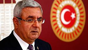 Mehmet Metiner Hangi AK Partilileri İhanetle Suçladı?