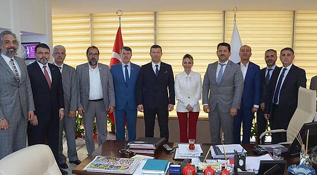 MÜSİAD İzmir’den İl Sağlık Müdürüne Ziyaret