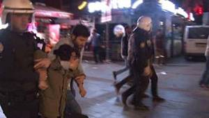 Nuriye ve Semih'e Destek Verenlere Gece Gözaltısı