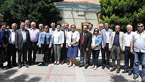Pekdaş: Basmane'yi Bilmeden İzmir'i Tanıyamazsınız