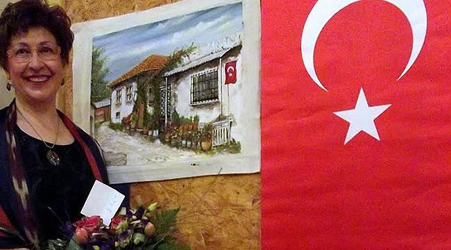 Ressam Sezgin'den Macaristan'da Başarılı Temsil