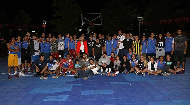 Urla Sokak Basketbolu Turnuvası Sonuçlandı