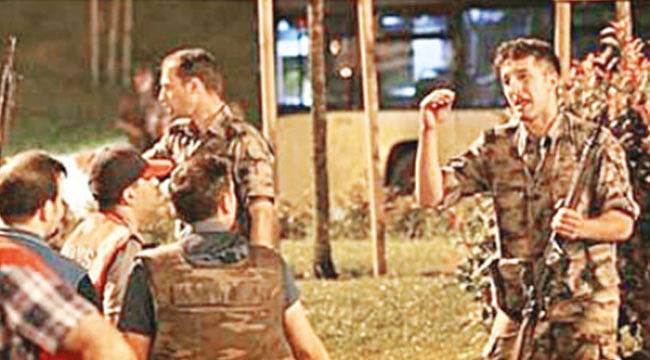 15 Temmuz Afişindeki Asker Ne Anlattı?