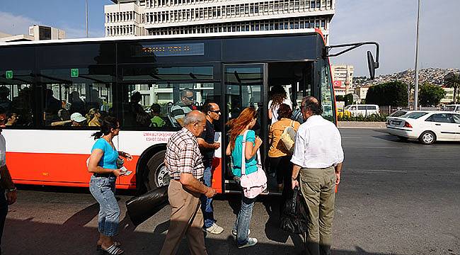 15 Temmuz’da  İzmir'de Ulaşım Ücretsiz