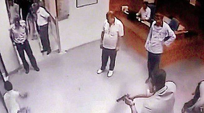 Acil Serviste Doktoru Bıçakla Rehin Aldılar