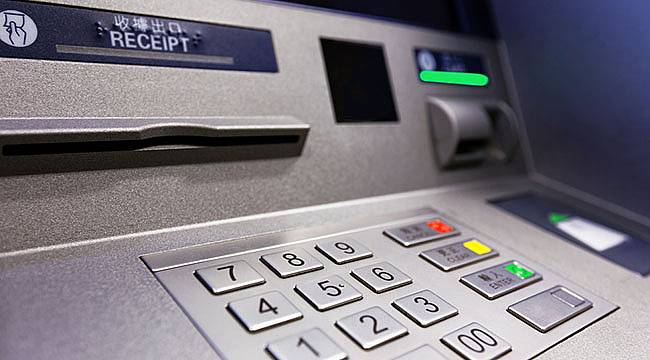 ATM'den Para Yerine 'Yardım Edin' Notu Çıktı