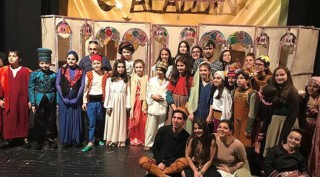 Bornova’da Kursiyer Oyunları ile Kütüphane Kuruluyor