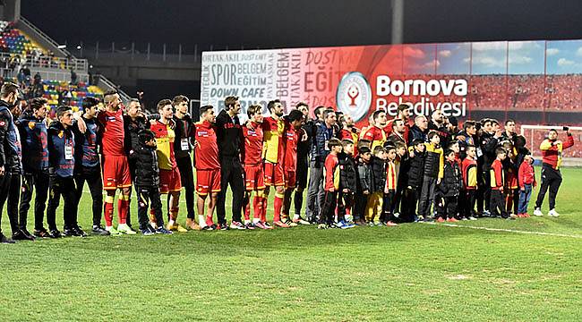 Bornova Stadı Liglere Hazır