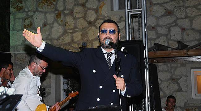 Çeşme Marina'da Yaşar Coşkusu