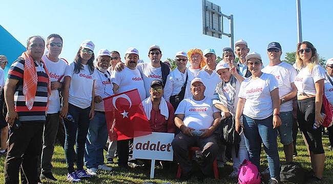 CHP Karabağlar Adalet Yürüyüşü’nde