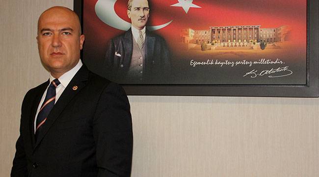 CHP'li Bakan'dan 'Cumhuriyet' Çağrısı