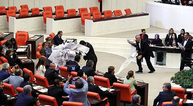 CHP'li Vekilden Meclis'te 3 Kilometrelik Eylem