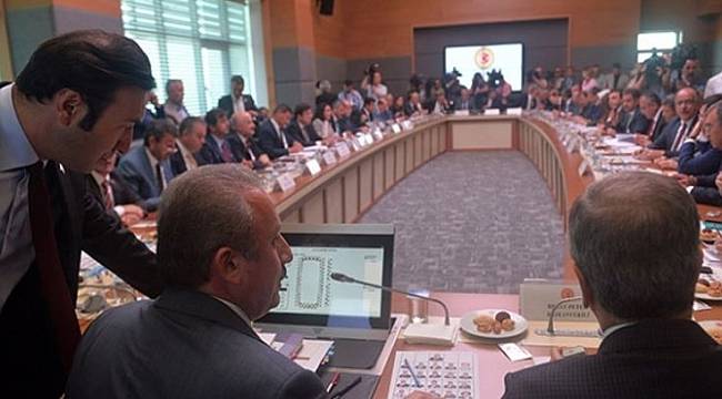 CHP ve MHP'nin İktidar Tartışması