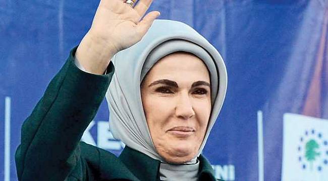 Emine Erdoğan'dan Sezaryene Karşı Seferberlik Çağrısı