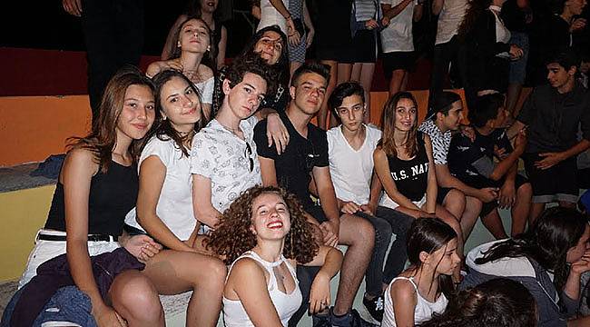 Gençlik Yaz Kampı Foça'da Başladı