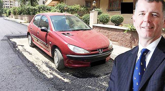 İngiliz Büyükelçi Moore'u Şaşkına Çeviren Olay