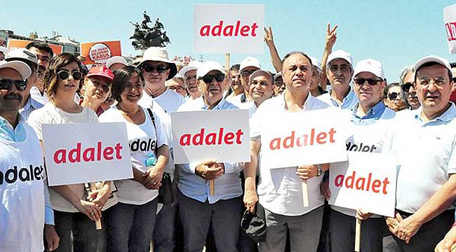 İzmir’den Maltepe Mitingi'ne 500 Otobüsle Çıkarma