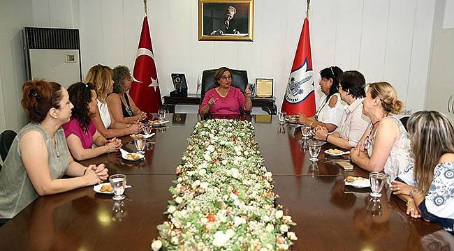 Kadın Esnaflardan Pekdaş’a Ziyaret