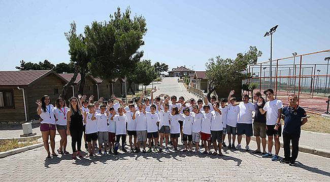 Karşıyakalı Sporcular Moral Depoladı!