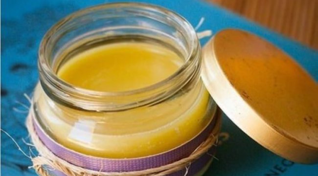 Kırışıklar İçin Evde Hazırlanabilecek Maske