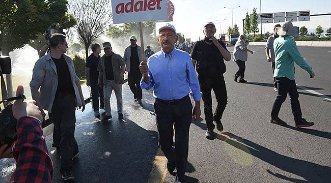 Koç Müzesi Kılıçdaroğlu'nun Ayakkabılarını İstedi