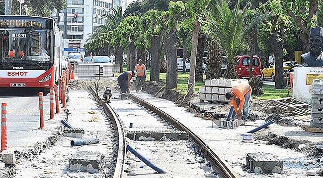 Konak Hattında Alsancak Eşiği Aşılıyor