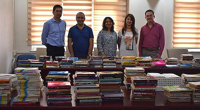 Okuyan Hastaneye Bin 500 Kitap Bağışı