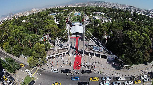 Ruslar Geliyor!