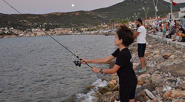 Spin Avcıları Yeni Foça'da Yarıştı