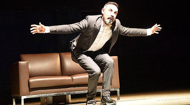 Umut Oğuz İzleyenleri Kahkahaya Boğdu