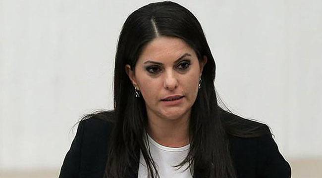Yeni Bakan Jülide Sarıeroğlu'ndan İlk Mesaj