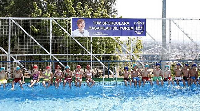 Yeşil Sahalarda Havuz Keyfi