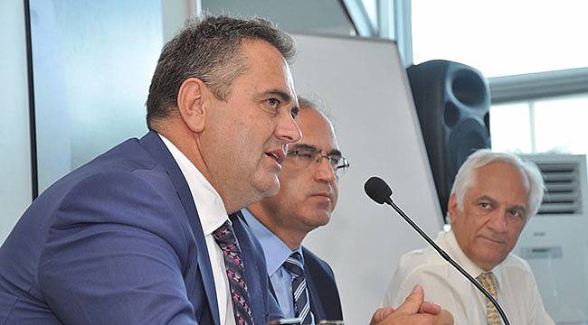 Adli Görüşme Odaları İzmir Barosu'nda Düzenlenen Toplantıda Tanıtıldı