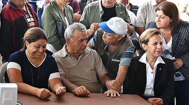 Başkan Kocaoğlu Bergama'da Üreticilere Seslendi