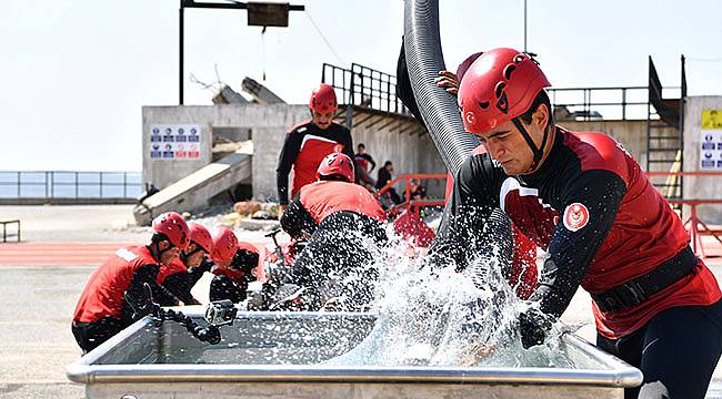 Dünya İtfaiyecileri İzmir'de Yarışacak