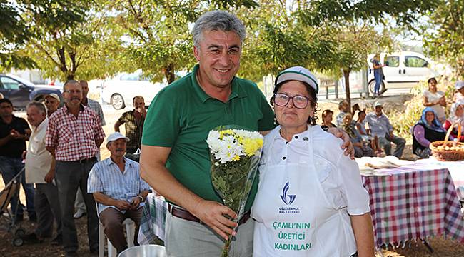 Güzelbahçe’de Pazar Üçlendi