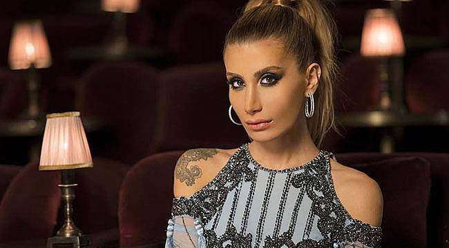 İrem Derici: Ölürsem de Zayıf Öleyim