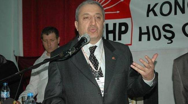 İzmir Büyükşehir'den İstifa Etti: Aday Olduğunu Açıkladı