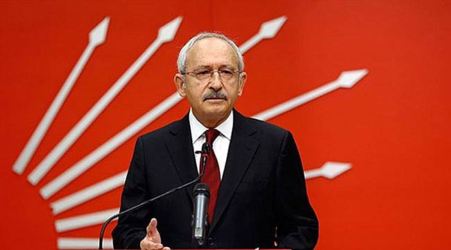 Kılıçdaroğlu Şehit Ailesiyle Mahkemelik Oldu