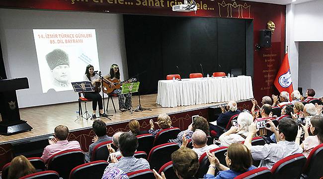 Konak’ta Türkçe Şöleni Başladı