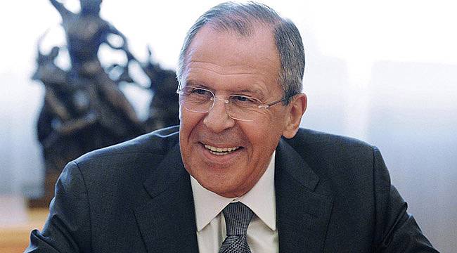 Lavrov'dan 'Körfez Krizi' Çağrısı