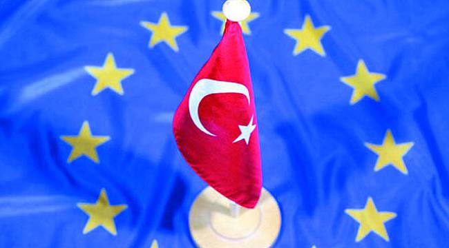 AB, Türkiye’ye Mali Desteği Kısmak İçin İlk Adımı Atıyor