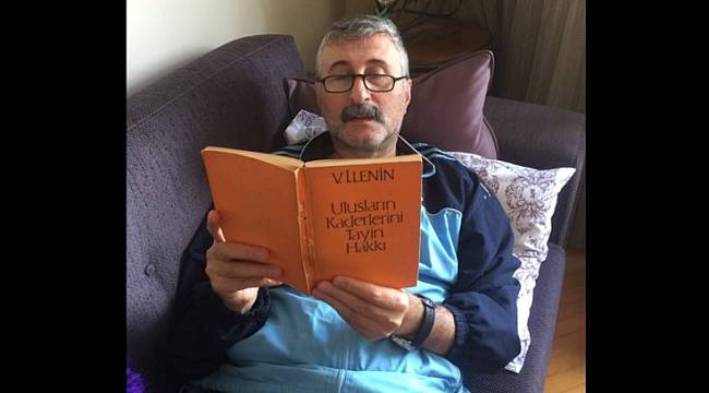 Alper Taş: Yoğun İstek Üzerine Kitaba Tekrar Baktık