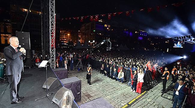 Biz Atatürk'ün kentiyiz