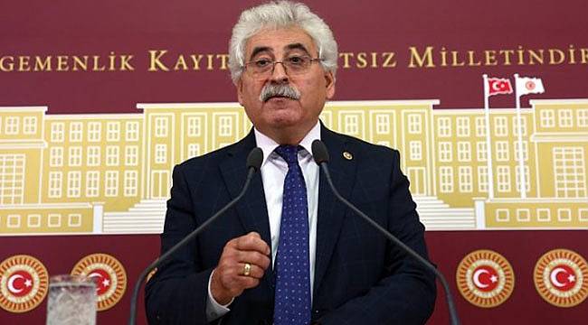 CHP'li Mehmet Tüm: Yurt Çıkmayan Öğrencilere Burs Verilsin