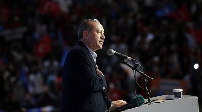 'Erdoğan İstifalar Sebebiyle Oluşan Algının Partiye Zarar Verdiğinin Farkında, Bundan Dolayı da Mutsuz'