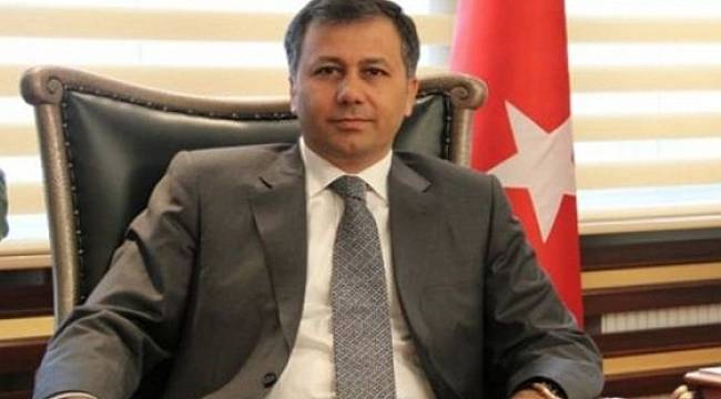 Gaziantep Valisi'nin Tartışma Yaratan Selamı: Özgür Suriye Hükümeti'nin Çok Değerli Başbakanı...
